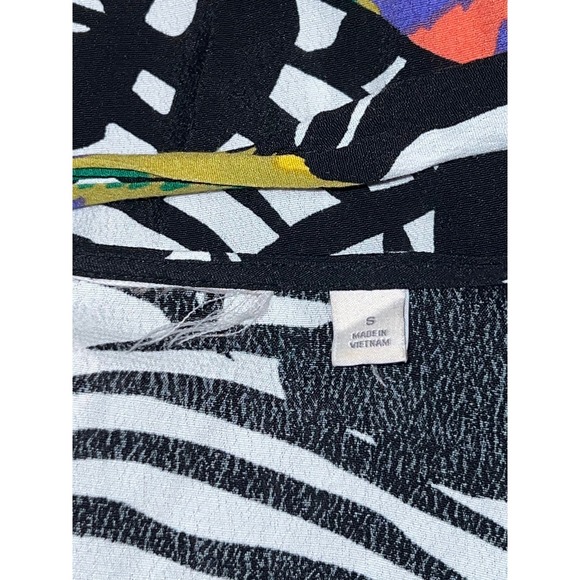 NY & Co. Women's Size S Tropical Bird Print Wrap Midi Dress Black White Small - Picture 5 of 7